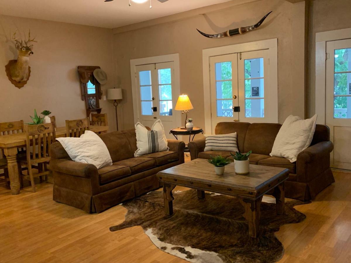 Schmitz Bed & Breakfast New Braunfels Exterior photo