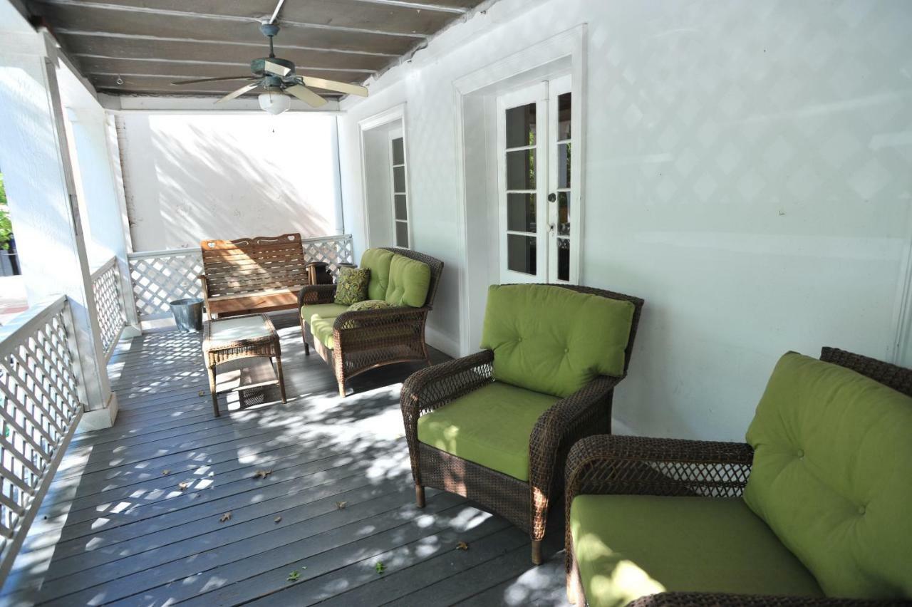 Schmitz Bed & Breakfast New Braunfels Exterior photo